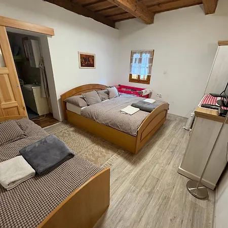 Drevenica Raj Lodge *